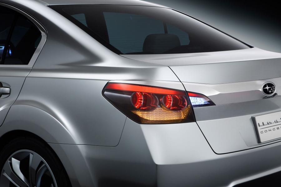  Subaru Legacy Concept 2008 года  (фото 18 из 35)